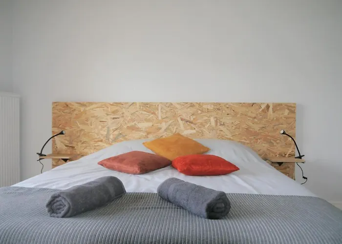 Le Celeste 113 - Deux Рамонвиль-Сент-Ань