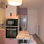 Le Celeste 113 - Deux Apartment